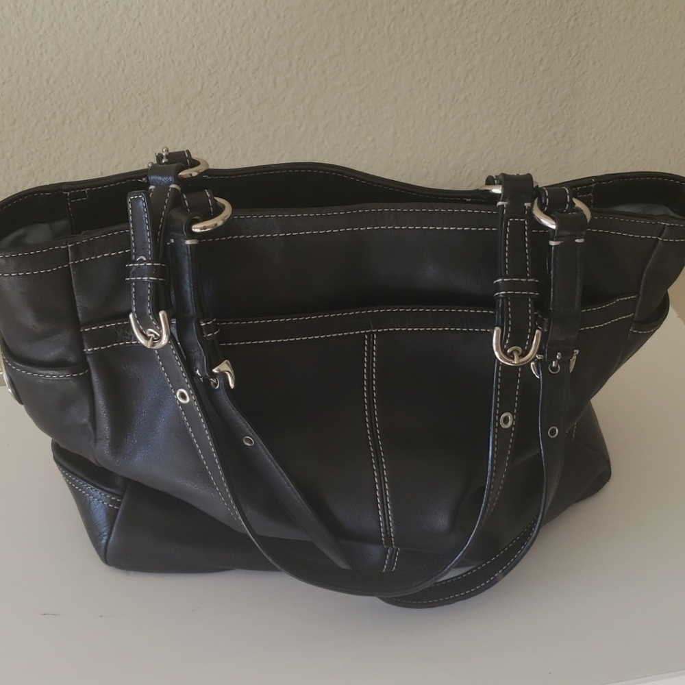 Coach Purse - Picture 2 of 6